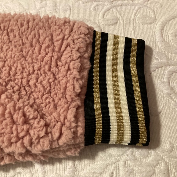 NWT. Nanette Lepore Pullover Sweater. Size XL - Picture 3 of 7